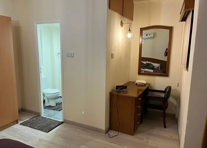 Venetian Walls شقة